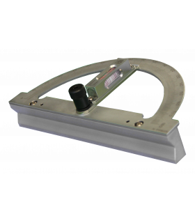 ART.0135 - SPIRIT LEVEL AND PROTRACTOR